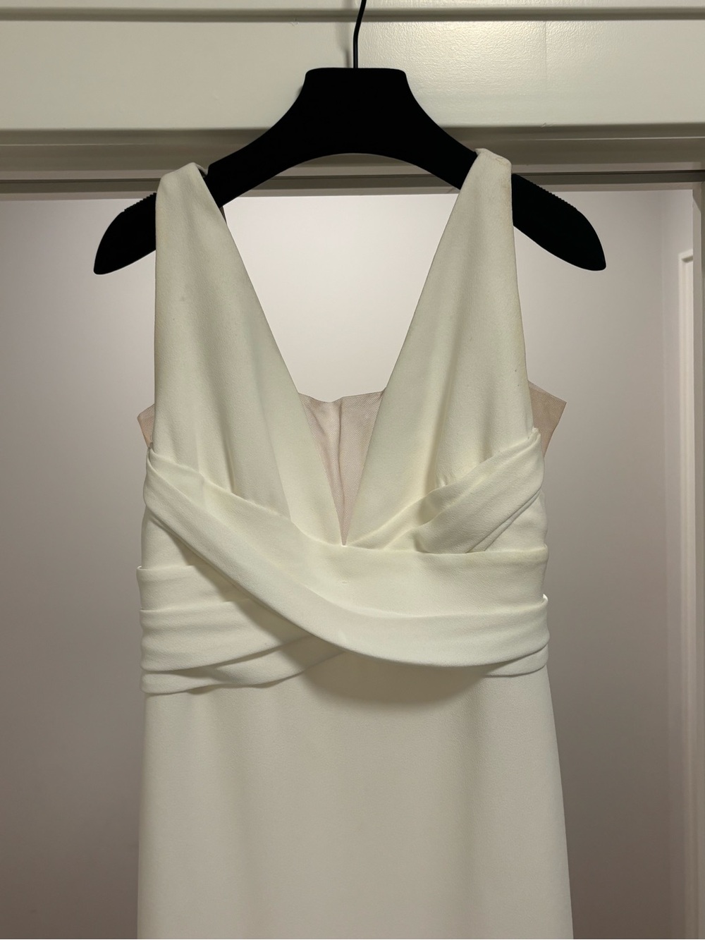 Atelier Pronovias White Crepe Fit & Flare Wedding Gown Size 8 Long Train - Picture 14 of 16